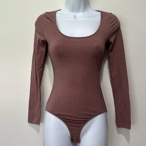 Long sleeve bodysuit